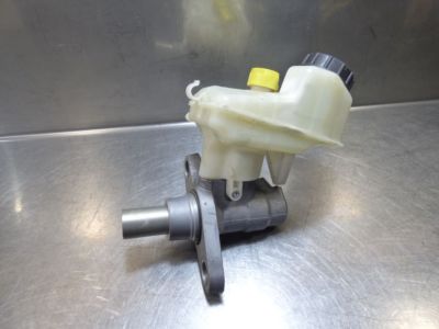 Opel Astra J 1.7 CDTI Bremszylinder mit Ausgleichsbehälter ORIGINAL gebraucht - 41550110 – Produktansicht 2