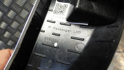Alfa Romeo Stelvio Q4 2021 Zierleiste Armaturenbrett silver 156127970 – Produktansicht 5