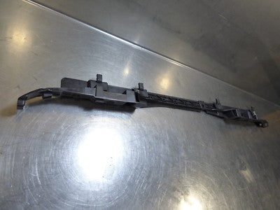 Porsche Boxster Cayman 981 Abstützung Halter Schweller Türeinstieg 98155561900 L – Produktansicht 2