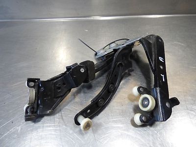 VW CADDY III (2K) 2.0 SDI Rollenscharnier L 2K0843437B / 2K0843397A / 2K0843335A – Produktansicht 2