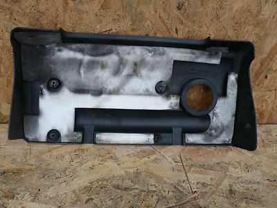 TOYOTA COROLLA COMPACT E11 VVT-i 11212-22070 MOTORABDECKUNG MOTORDECKEL – Produktansicht 2