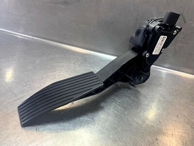 Original OPEL ASTRA K 1.4 2018 Gaspedal Pedal Gaspotentiometer GM 13373776 – Produktansicht 1