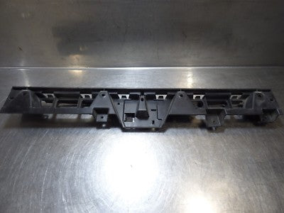 Porsche PANAMERA 970 Halterung Halter Leiste Träger hinten Mitte 97050564101 – Produktansicht 2