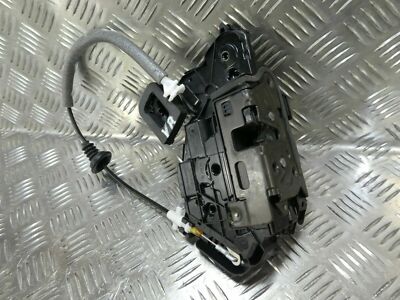 Skoda Octavia 3 5E RHD 2018 FRONT DRIVER RIGHT SIDE DOOR LOCK C6-5TC837016 – Produktansicht 1