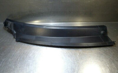 Ford Transit Kasten 350 2011 Windlauf Blende Vorne Links 6C11-V01914-AG – Produktansicht 1