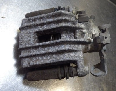 Audi A1 8X Bremssättel hinten Links passt auch SEAT Skoda VW – Produktansicht 1