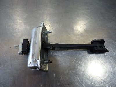Opel Corsa D 1.3 CDTI Türfangband hinten ORIGINAL gebraucht - 13181961 – Produktansicht 1
