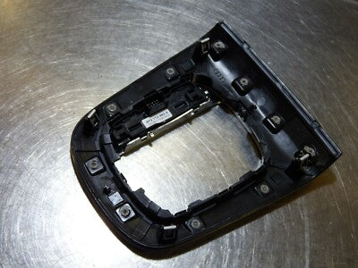 AUDI Q3 8U Gear Shifting Level Rand 8P2713463A + 8U0864261P Level Trim RHD – Produktansicht 3