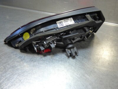 OPEL ASTRA K Limo 5 türer Rückleucht innen Heckklappenleuchte rechts 39032993 – Produktansicht 3