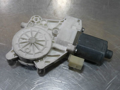 VW CRAFTER MERCEDES SPRINTER W906 Fensterhebermotor A0068205542 vorne rechts – Produktansicht 2