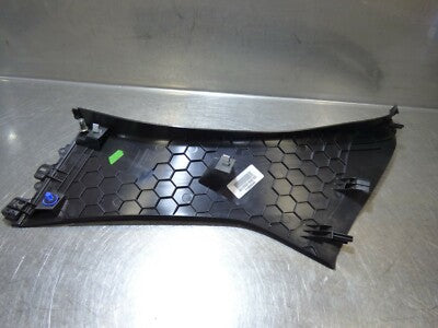 Porsche 981 Seitenverkleidung Rechts B Säule 1E0 schwarz ORIGINAL gebraucht - 98155521602 – Produktansicht 2