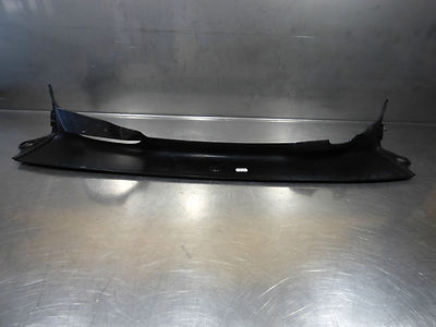 Porsche Cayenne 955 957 Plastikabdeckung Hinten 7L5805583B Touareg ORIGINAL gebraucht - Streifen – Produktansicht 3