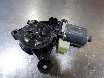 VW Touran II 5T Fensterhebermotor vorne r. 5Q0959802B NEUE ZUSTAND 2016 ORIGINAL gebraucht - 2017 – Produktansicht 1