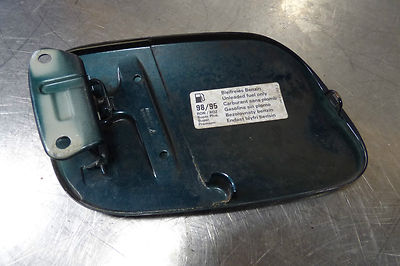 Porsche Cayenne 955 Tankklappe LM6W Lago Jagd Grün Bj 2002 -2010 ORIGINAL gebraucht - Tankdeckel – Produktansicht 2