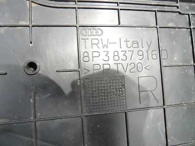 Audi R8 V8 4.2 FSI TÜRINNENBLENDE Blende vorne rechts AUDI A3 ORIGINAL gebraucht - 8P3837916D – Produktansicht 2