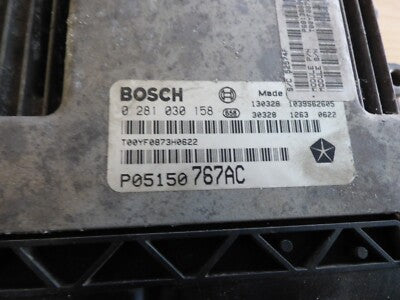 Jeep Grand Cherokee IV WK2 Motor Steuergerät ECU 0281030158 ORIGINAL gebraucht - 68138890AF – Produktansicht 3
