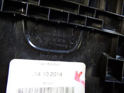 Porsche Boxster 981 Verkleidung Abdeckung für Verschluss Dach 98165185500 – Produktansicht 5
