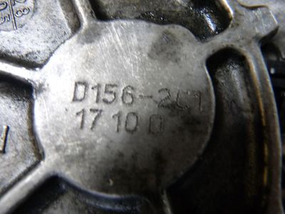 FORD FOCUS 1.6 TDCI Vakuumpumpe D156-2C117100 ORIGINAL gebraucht - Unterdruckpumpe – Produktansicht 3