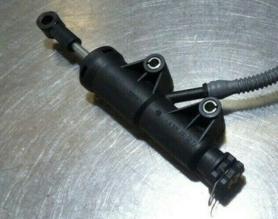 VW Crafter Mercedes Sprinter Kupplungsgeberzylinder A9062900212 – Produktansicht 1