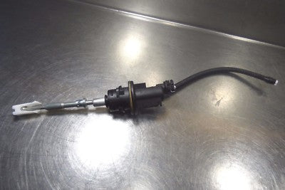 Porsche 981 991 911 Kupplungsgeberzylinder 99142317100 Nehmerzylinder Kupplung – Produktansicht 1