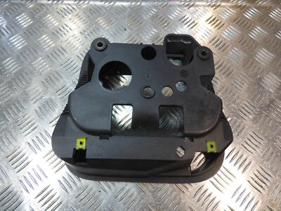 Porsche 987 Öleinfüülstutzen Rahmen Stutzen ORIGINAL gebraucht - 98755137801 – Produktansicht 2
