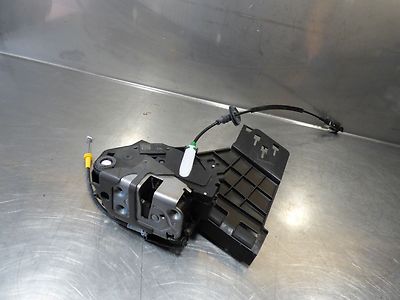 Ford Fiesta 1.4 TDCI (MK7) Türschloss hinten links 8A6A-A26413-BE 861AA264A27BK – Produktansicht 2