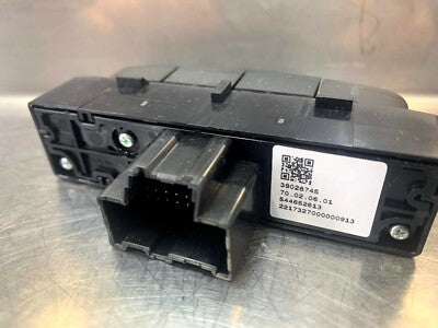 OPEL ASTRA K ESP ORIGINAL gebraucht - PDC schalter GM ORIGINAL gebraucht - 39028745 – Produktansicht 2