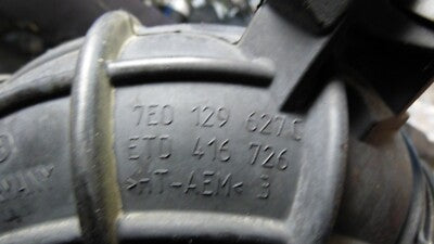 VW Transporter T5 2.5 TDI Original Ladedruckschlauch Ansaugschlauch 7E0129627C – Produktansicht 3