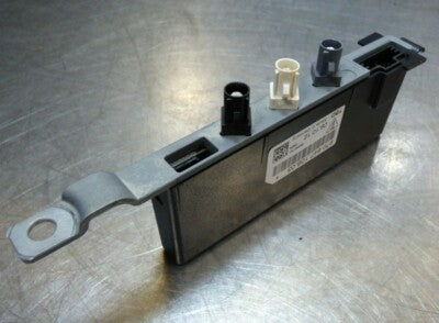Porsche Panamera 970 Antennenverstärker Steuergerät 97064710803 – Produktansicht 1
