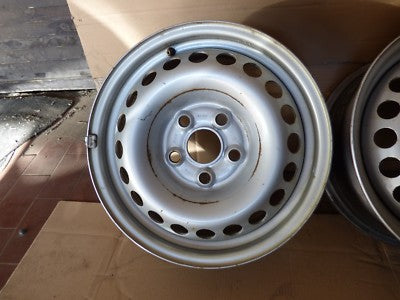 VW Transporter T5 Stahlfelge Satz _ 6.5J x 16 _ ET51 _ 5 x 120 – Produktansicht 4