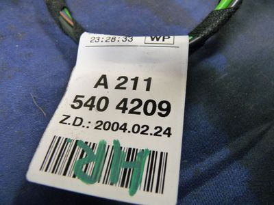 Mercedes E280 SE CDI W211 Bj:2009 Kabelbäume (Fensterhebermotor) A2115404209 – Produktansicht 2