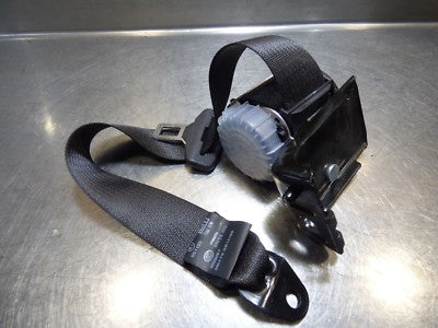 Opel Astra J 1.7 CDTI ORIGINAL gebraucht - Sicherheitsgurt hinten links 13299302 – Produktansicht 2