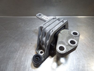 Opel Insignia 2.0 CDTI ORIGINAL gebraucht - Motorhalter AZ ORIGINAL gebraucht - 13227717 – Produktansicht 1