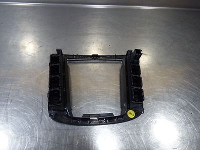 Skoda Superb 1.9 TDI Mittelkonsole Rahmen Verkleidung 3T0863212 / 3T0 863 212 – Produktansicht 2