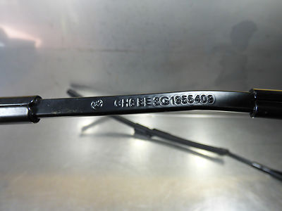 VW Passat 3G B8 original vorne Wischerarme Aero Twin Wischer 3G1955409 3G1955410 – Produktansicht 4
