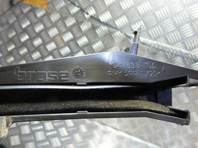 JEEP COMPASS II 2021 Original Halter Hinten Rechts C47538-106 – Produktansicht 3