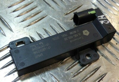 JEEP COMPASS II 2021 Original MOPAR Keyless Go Antenna 04749301AB gebraucht - 68051315AB – Produktansicht 1