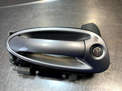 Porsche Panamera 970 Original Türgriff vorne rechts silber RHD gebraucht - 99753706400 – Produktansicht 1