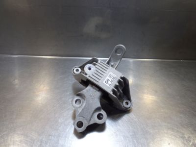 Opel Astra J 1.7 CDTI Motorhalter ORIGINAL gebraucht - 13248546 – Produktansicht 1