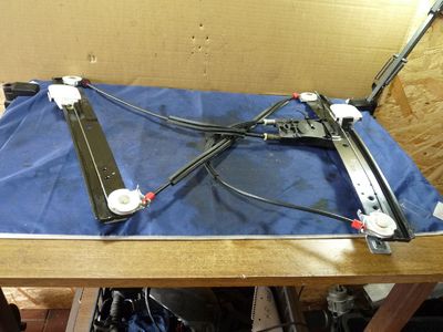 Ford Mondeo MK4 Ghia 2.5 ST Fensterheber vorne rechts 7S71A23200BN – Produktansicht 1
