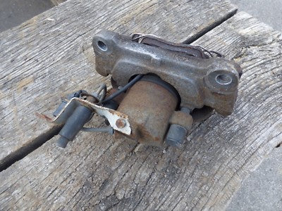 AUDI A4 8EC B7 2.0 TDI Bremsschattel vorne Links ATE 2008 – Produktansicht 3