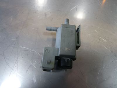 Porsche Boxster S 986 3.2 Bj.04 Umschaltventil 99660512301 / 996.605.123.01 – Produktansicht 2