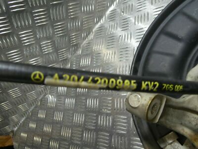 Original Mercedes W204 C Klasse Achsschenkel hinten Rechts mit handbremse – Produktansicht 4