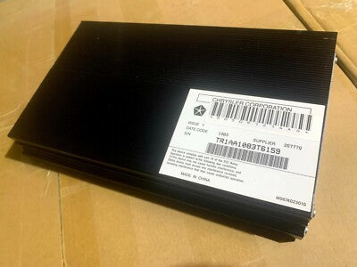 Jeep Grand Cherokee WK2 Verstärker Amplifier P05091214AG – Produktansicht 1