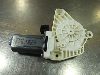 VW Passat 3G B8 Golf 7 Motor vorne rechts 5Q4959802B ORIGINAL gebraucht - Fensterhebermotor – Produktansicht 2