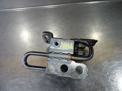 VW Phaeton 3.0 TDI V6 Türscharnier vorne rechts / 3D4 831 412 B ORIGINAL gebraucht - 3D4831412B – Produktansicht 1