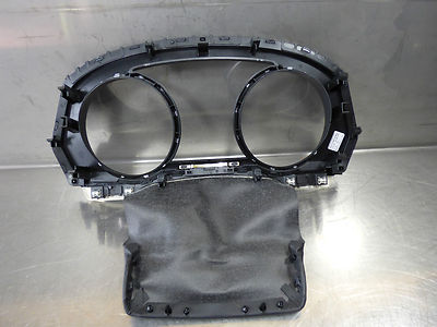 VW Passat 3G B8 Blende Tacko Kombiinstrument 3G1858366A hochglanz schwarz – Produktansicht 4