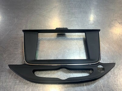 OPEL ASTRA K 2018 original Bildschirm Rahmen GM 39009825 – Produktansicht 1