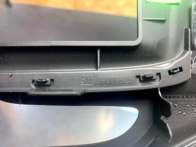 OPEL ASTRA K 2018 original Bildschirm Rahmen GM 39009825 – Produktansicht 4