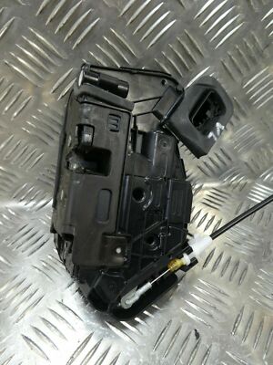 Skoda Octavia 3 5E RHD 2018 FRONT PASSENGER LEFT SIDE DOOR LOCK C6-5TC837015 – Produktansicht 1